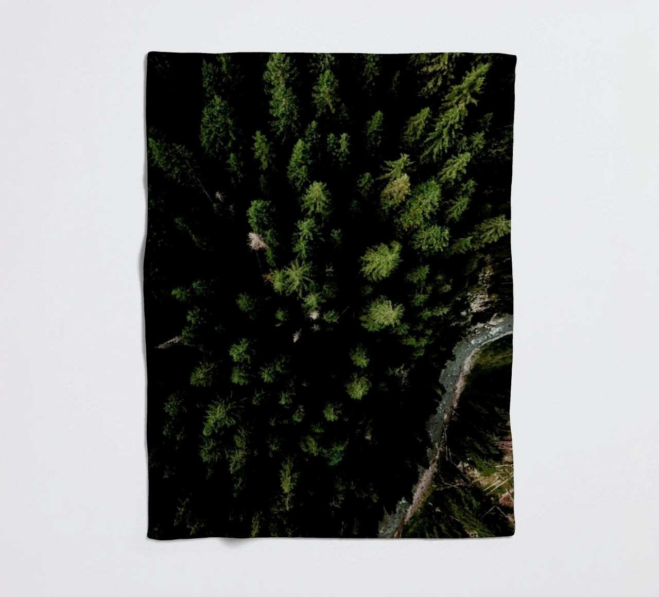 Trees And A Path coperta in pile da Sebastian Hilgetag