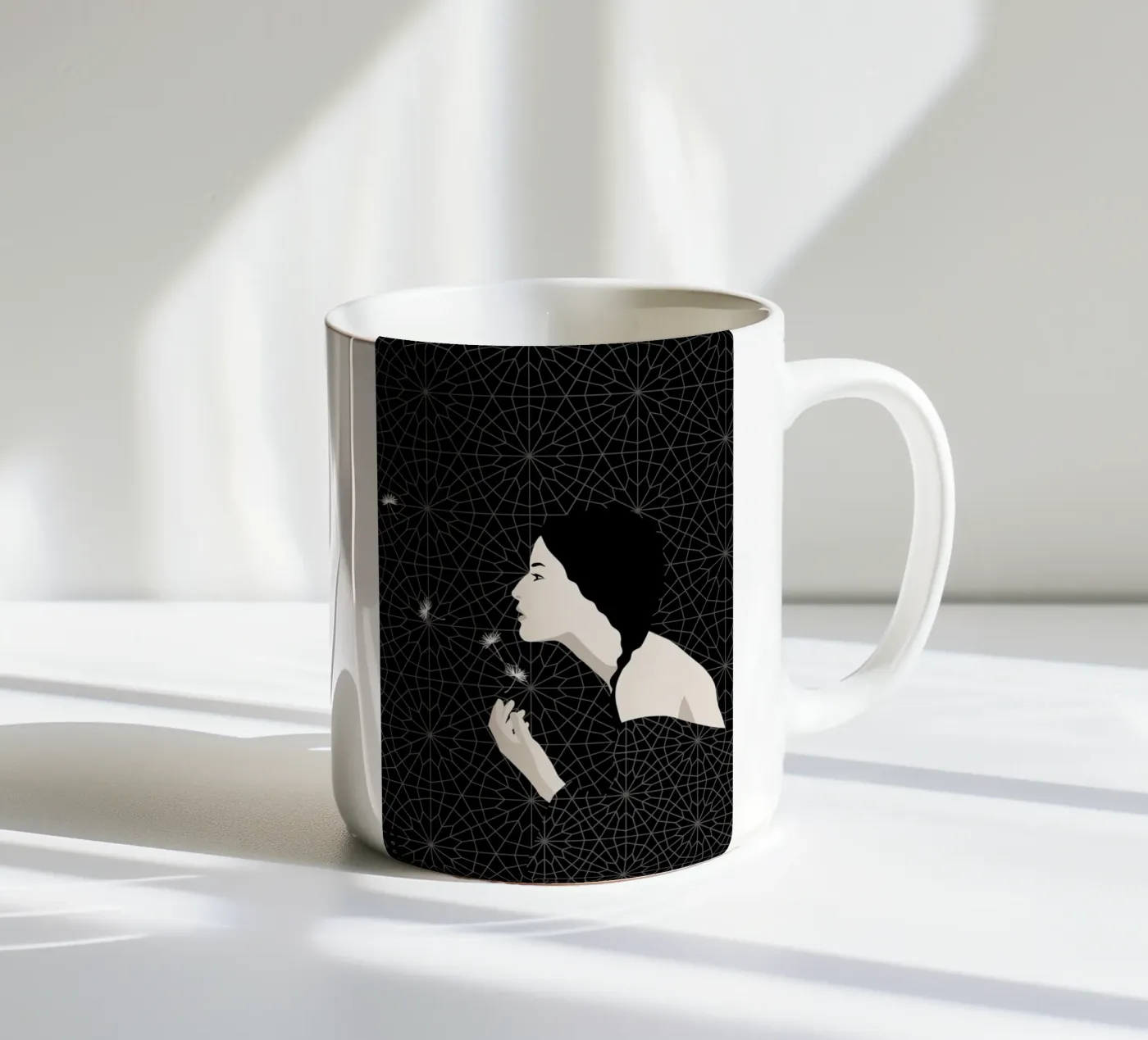 Dandelion mug en céramique de Bahar Seyedin