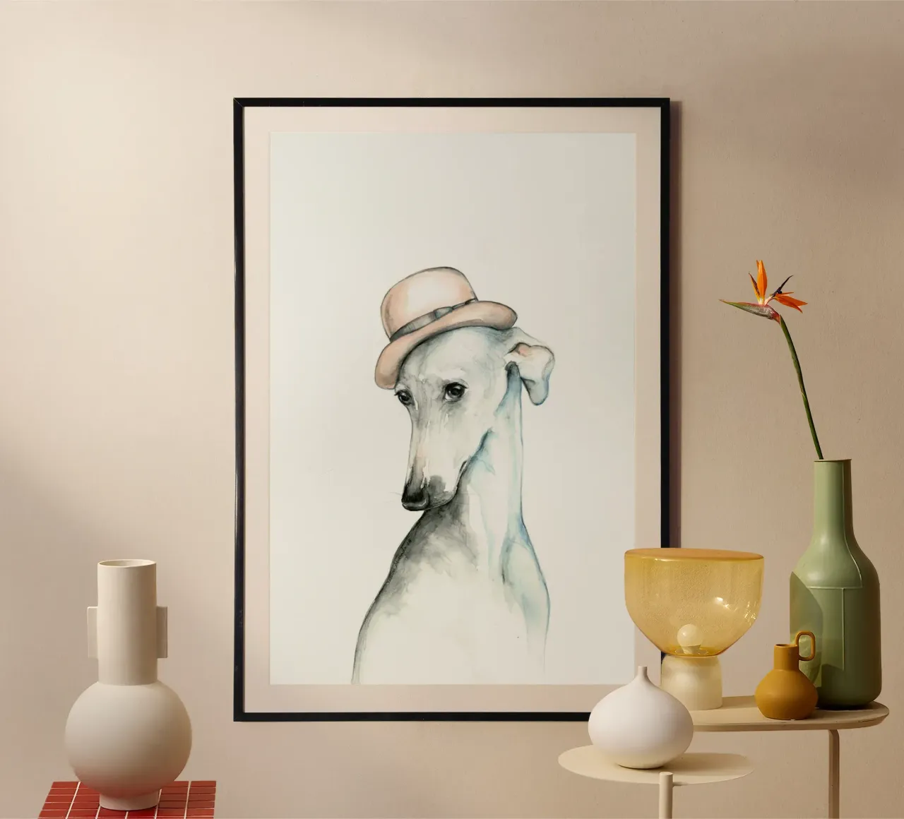 Cane con bombetta - levriero ad acquerello. poster con telaio in alluminio da Susana Miranda ilustracion
