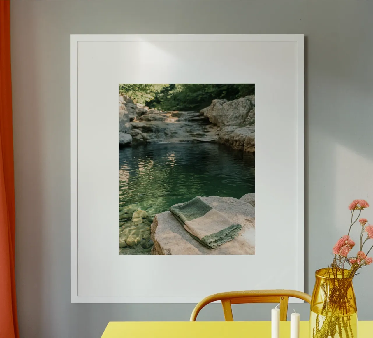 La sacra quiete poster con telaio in alluminio da PhotoVibe Decor