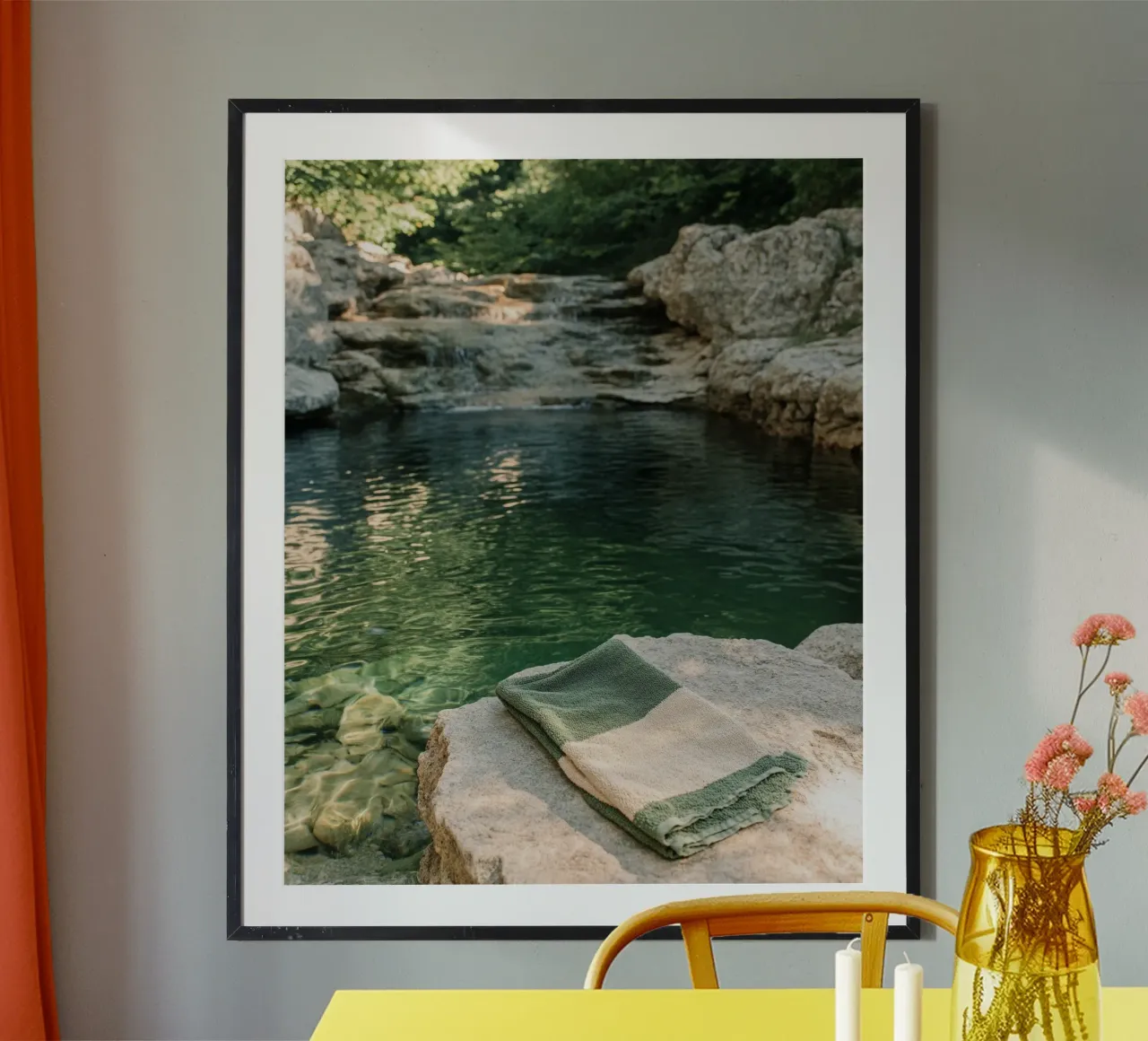 La sacra quiete poster con telaio in alluminio da PhotoVibe Decor