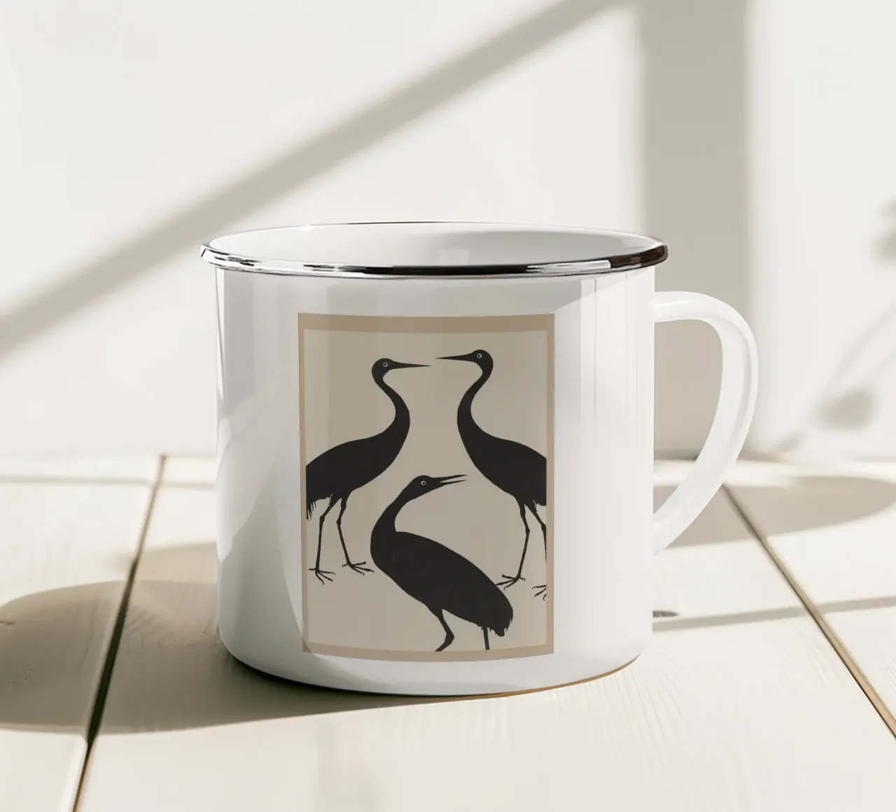 The Abstract Black Birds tazza in smalto da Nadjaa