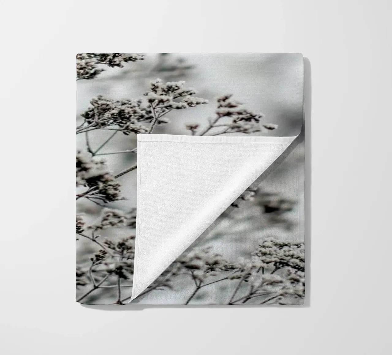 Frozen Thistle telo mare da EyeEm Mobile GmbH