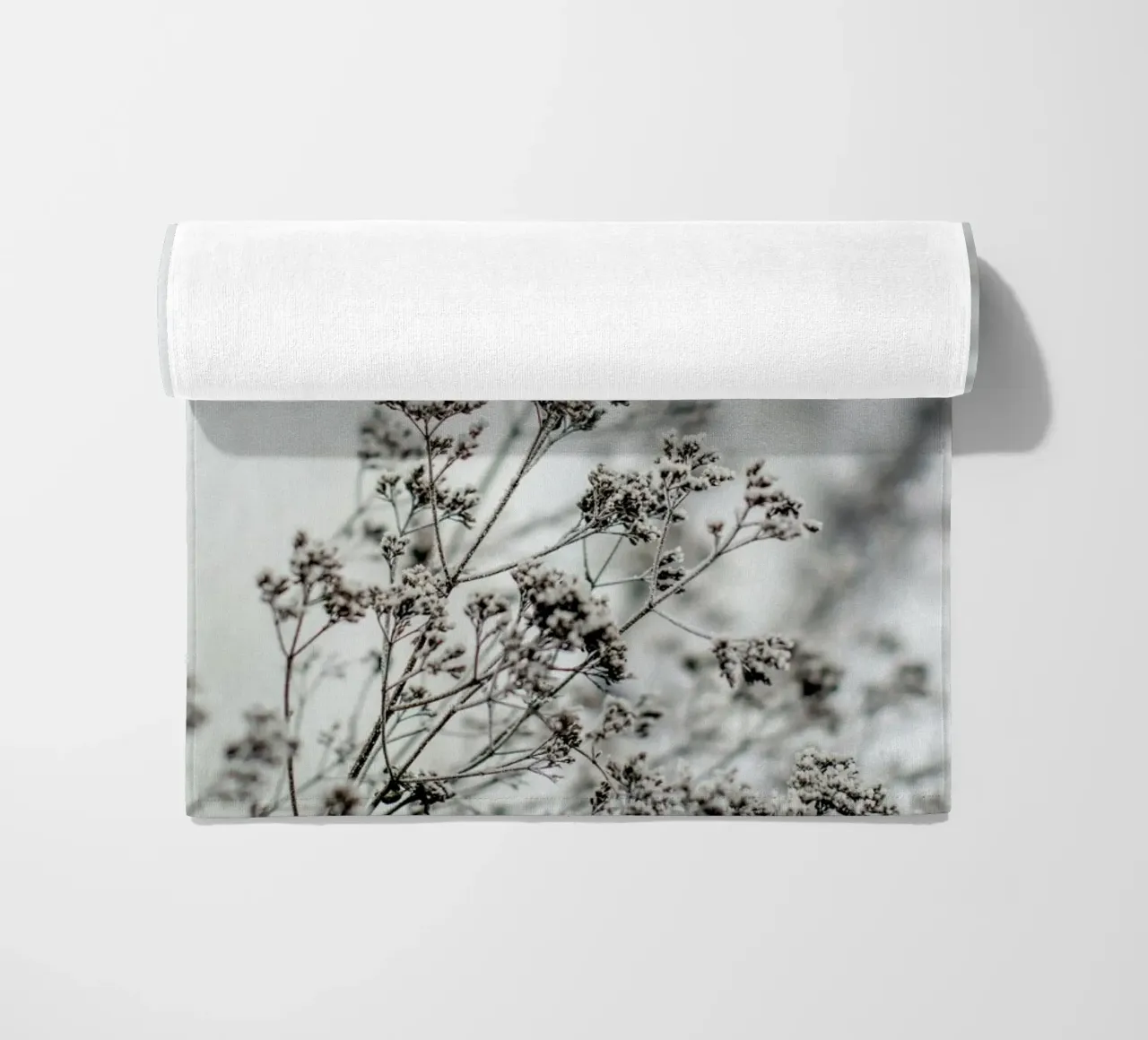 Frozen Thistle telo mare da EyeEm Mobile GmbH