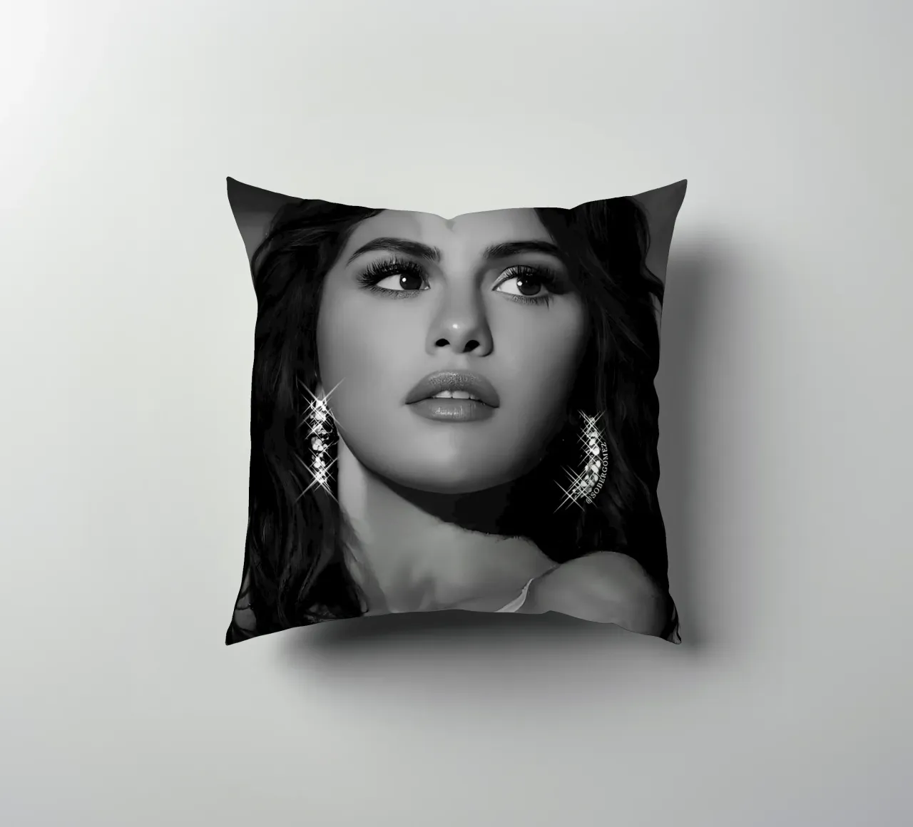 Selena Gomez cuscino da Low poly art