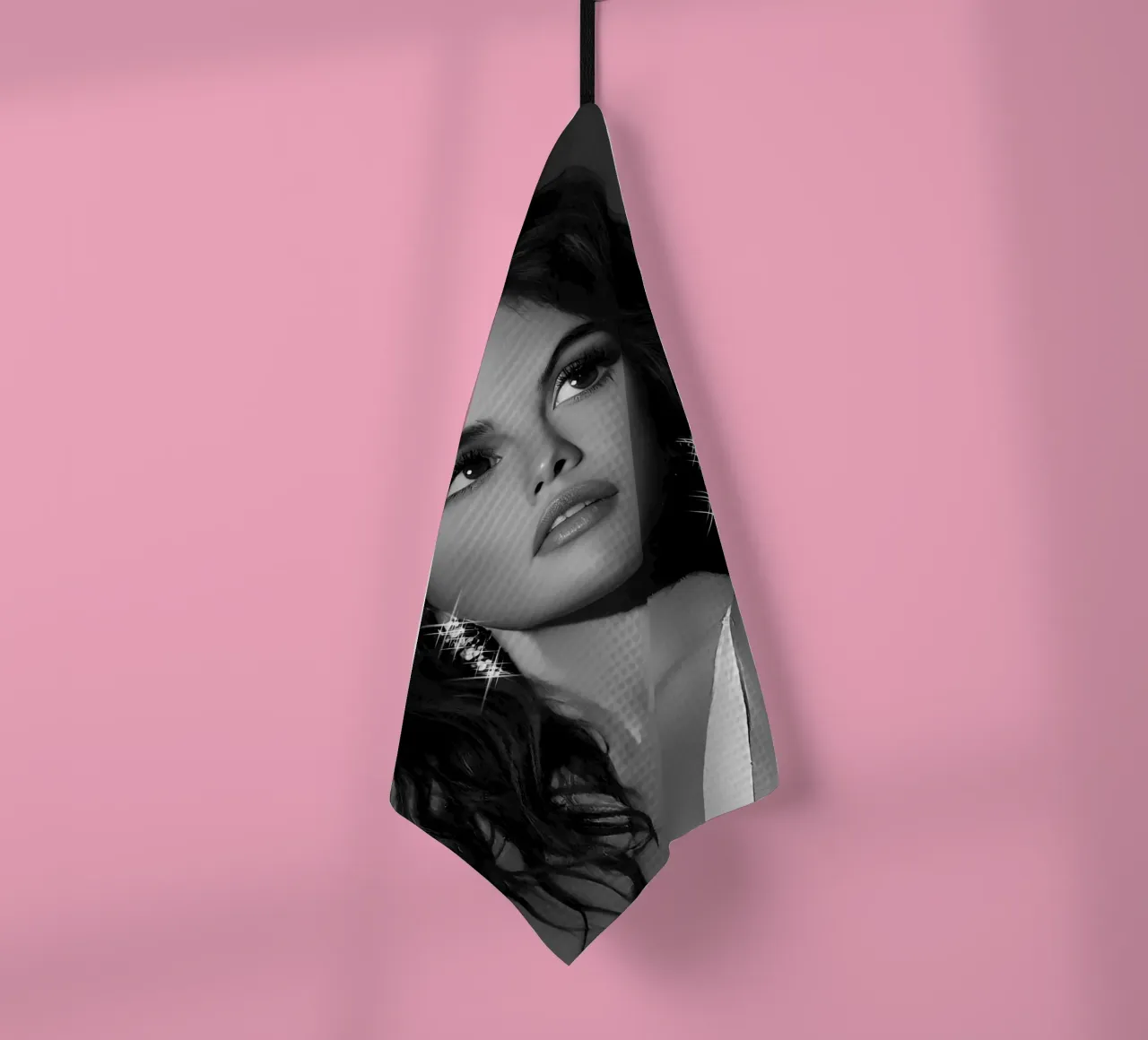 Selena Gomez canovaccio da cucina da Low poly art