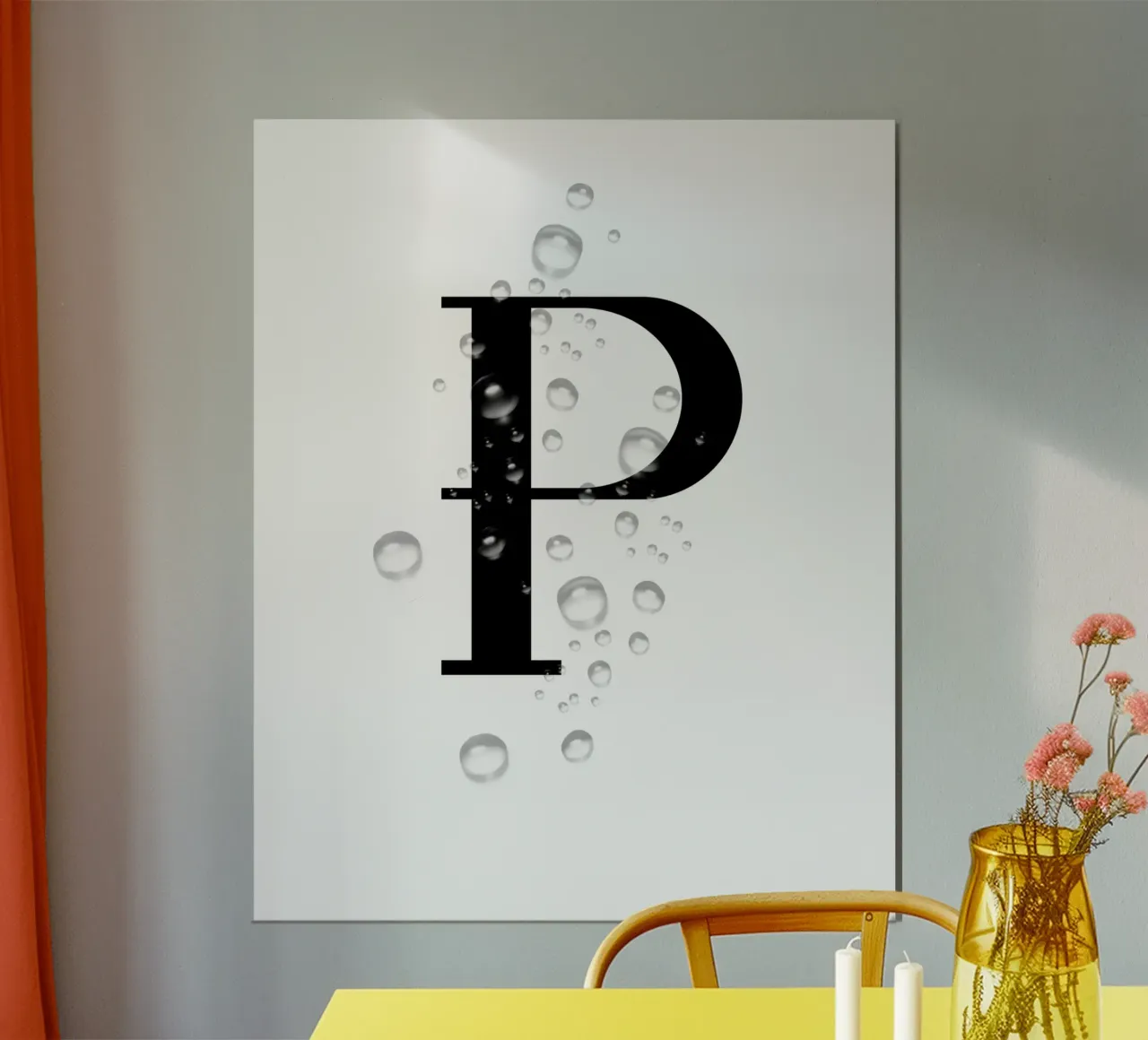 Lettera P - Design a goccia per prodotti poster con telaio in plastica da StrindesignStudio