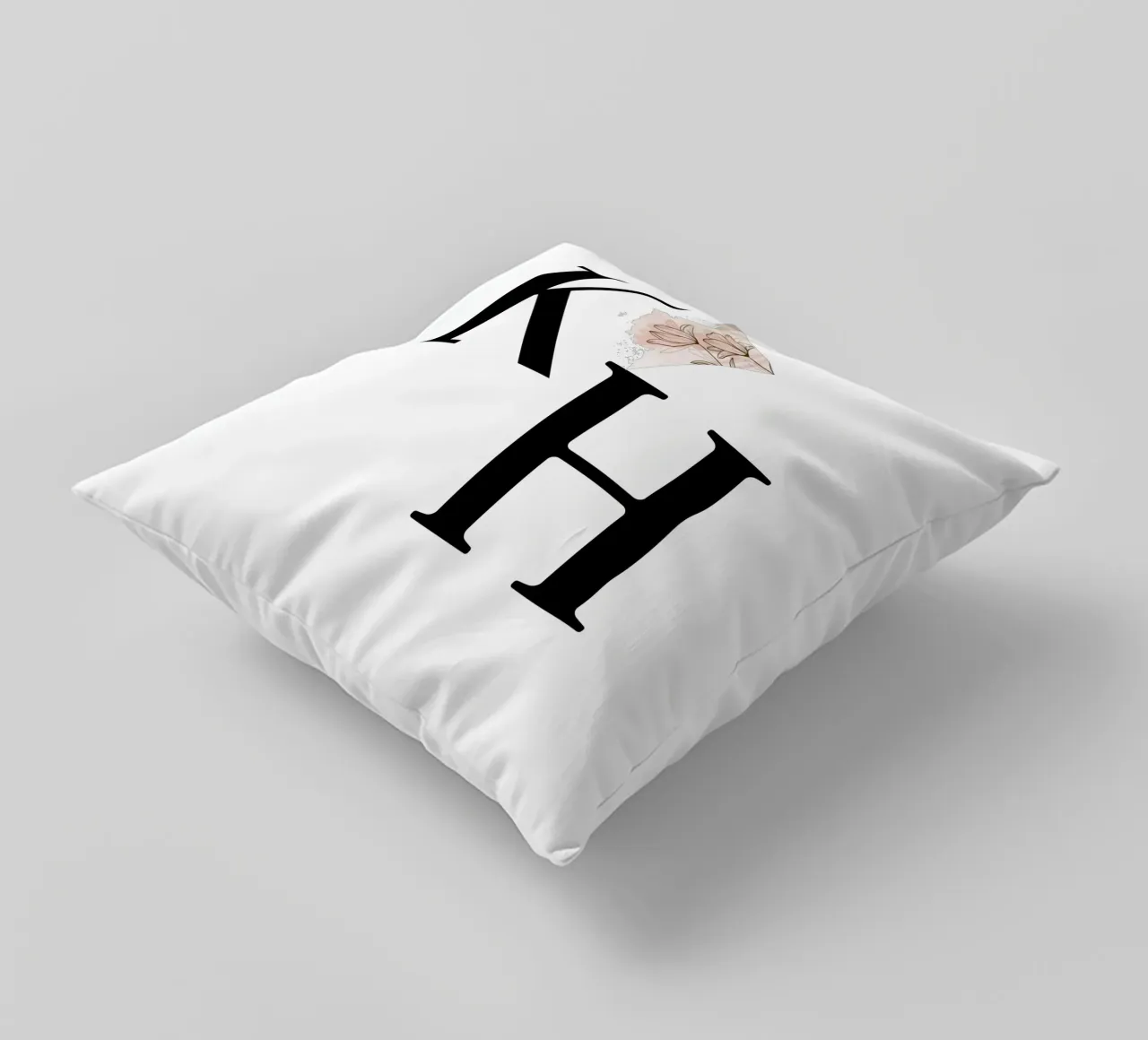 Lettere K e H con fiore - design monogramma cuscino da StrindesignStudio