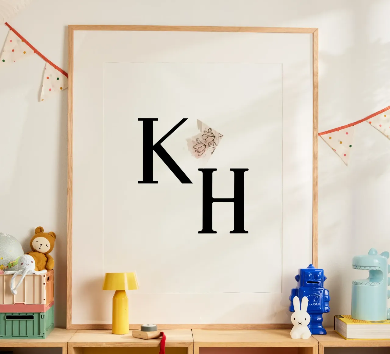 Lettere K e H con fiore - design monogramma poster con telaio in alluminio da StrindesignStudio