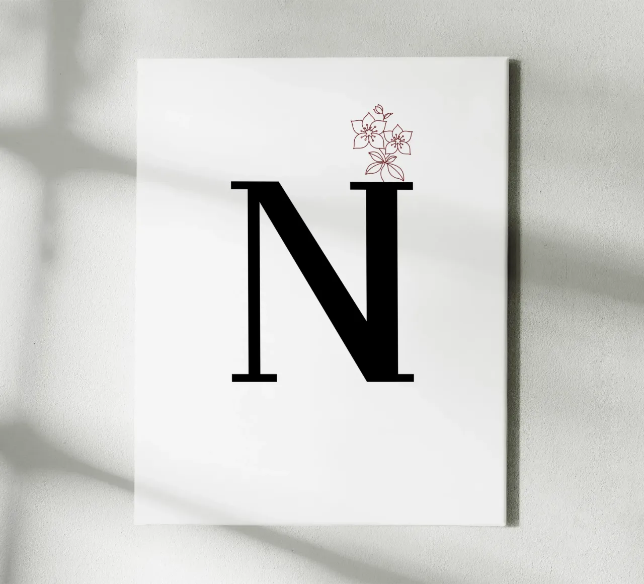 Letter N met bloem - Elegant posterontwerp canvas met Baklijst van StrindesignStudio