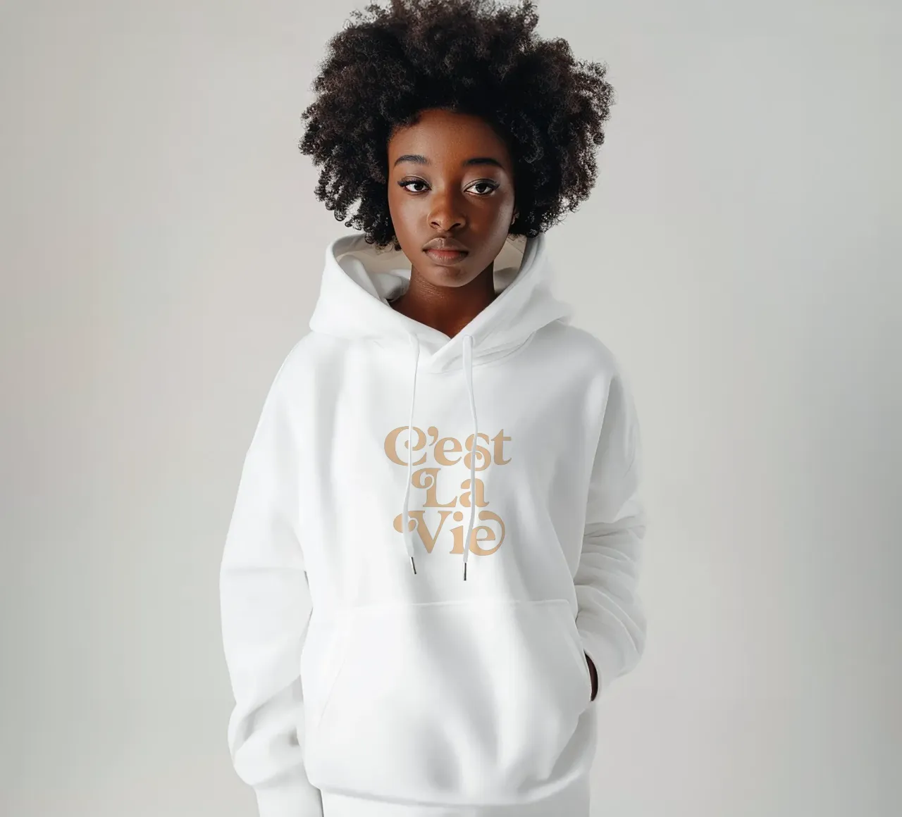 C'est La Vie Tipografia Design felpa con cappuccio da THE MOTIVATED TYPE