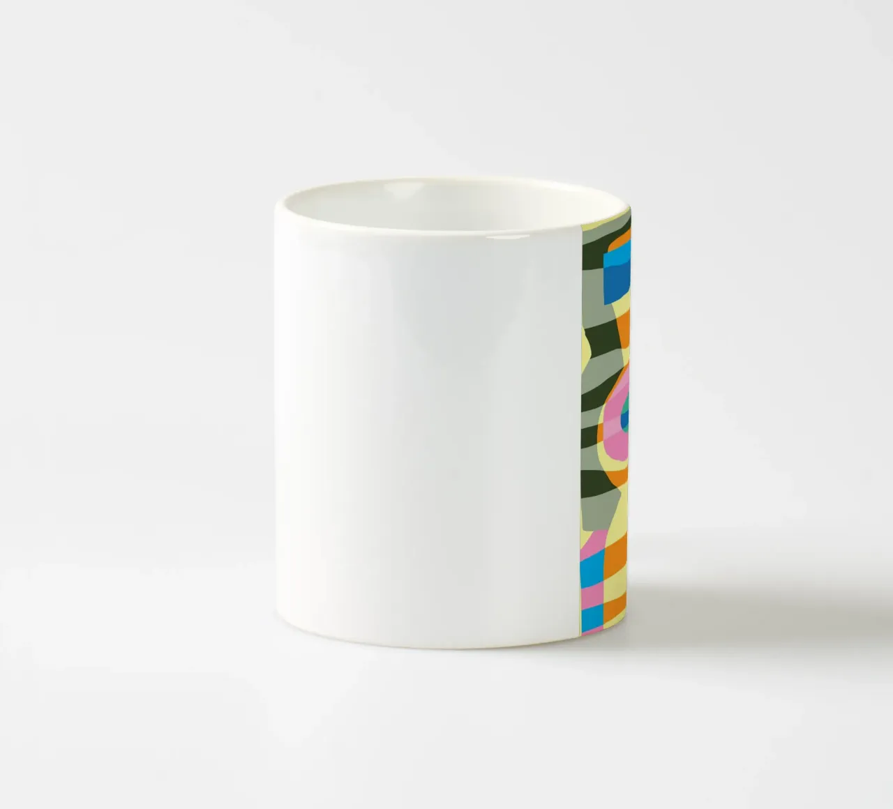 Collage di strisce colorate 13 tazza in ceramica da Little Dean