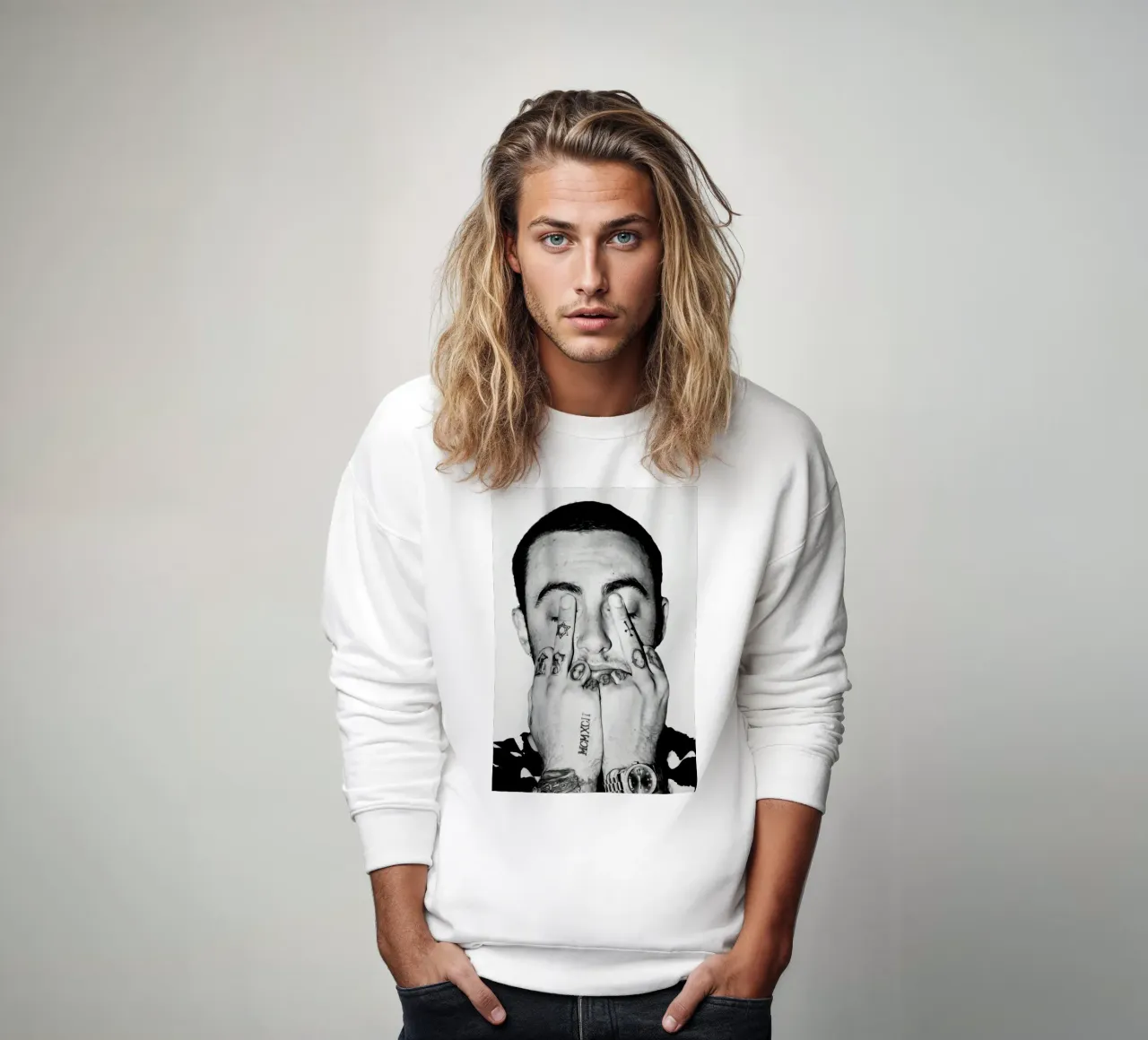 Black And White Middle Finger Mac Miller Poster felpa da rockytamoe