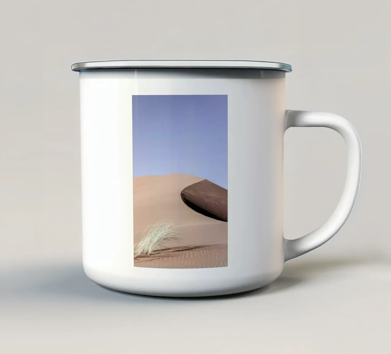 Namib Two tazza in smalto da Shot By Clint