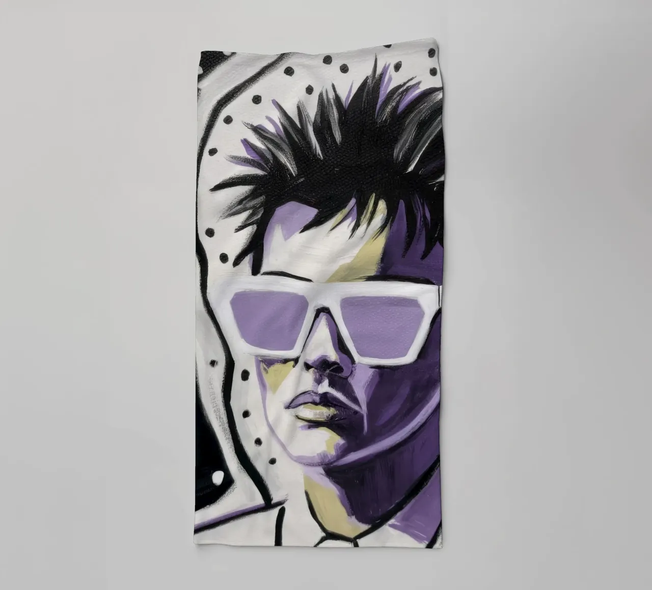 Galactic Retro Gaze towel by Silk Palette
