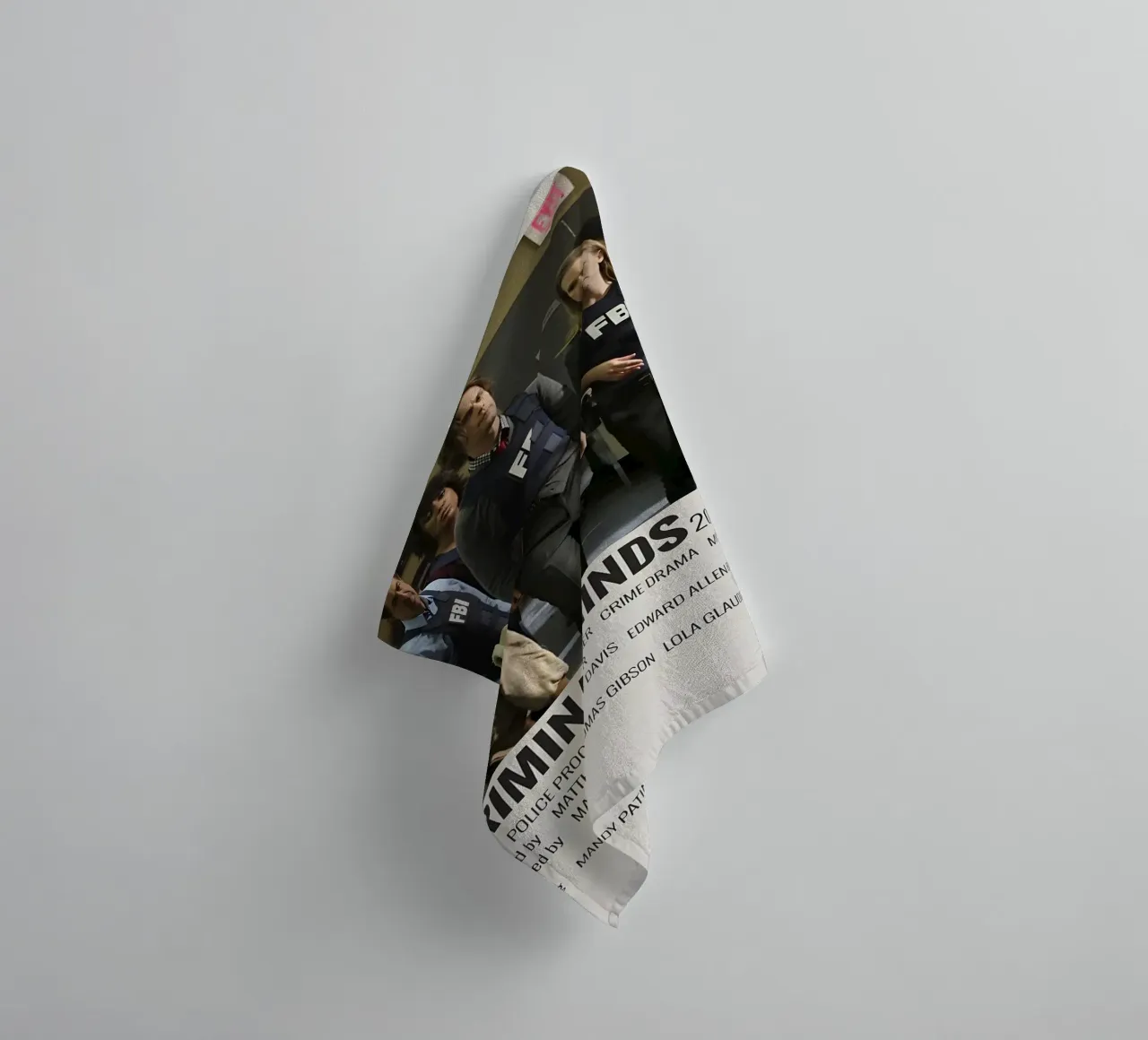 CRIMINAL MINDS 2005 Handtuch von MVFminimalist