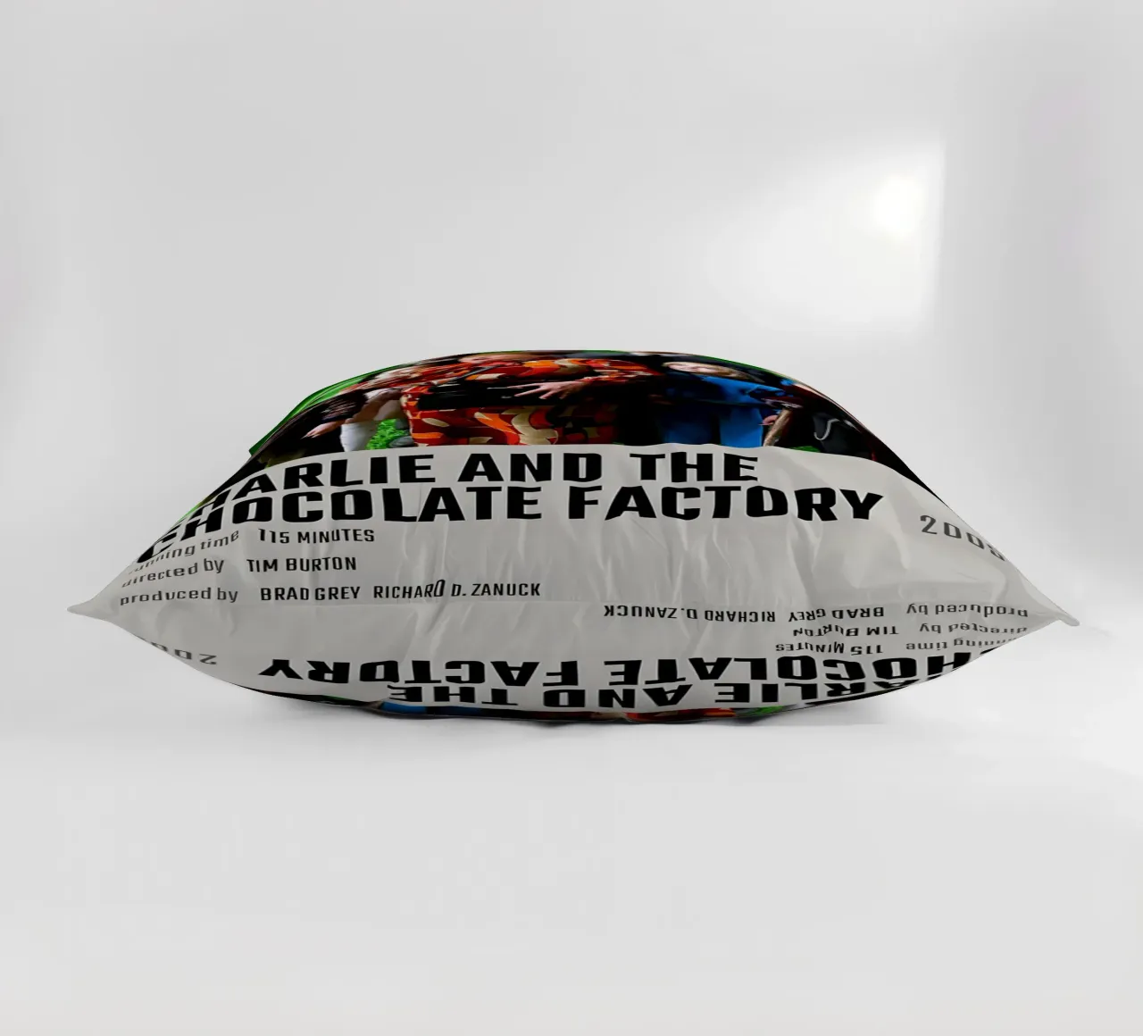 CHARLIE AND THE CHOCOLATE FACTORY 2005 cuscino da MVFminimalist