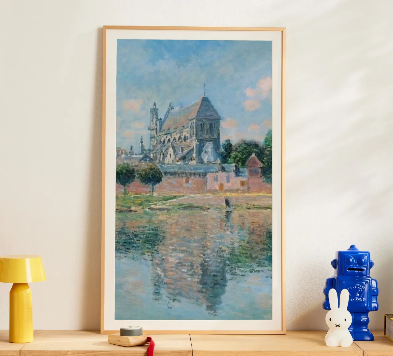 Blick auf die Kirche am Fluss Poster von SMG Store