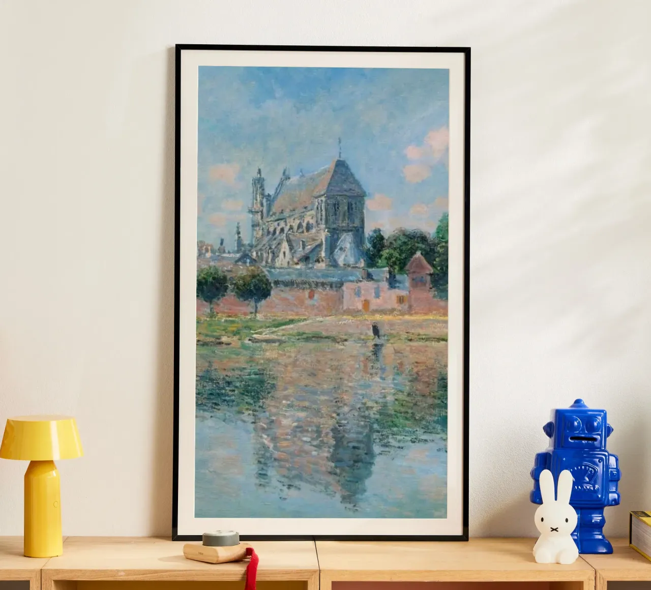 Blick auf die Kirche am Fluss Poster von SMG Store