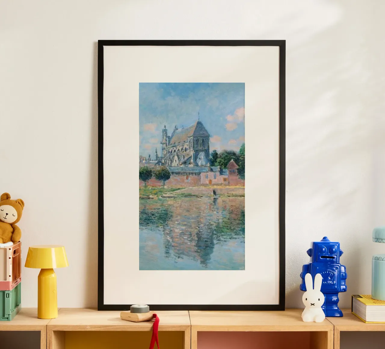 Blick auf die Kirche am Fluss Poster von SMG Store