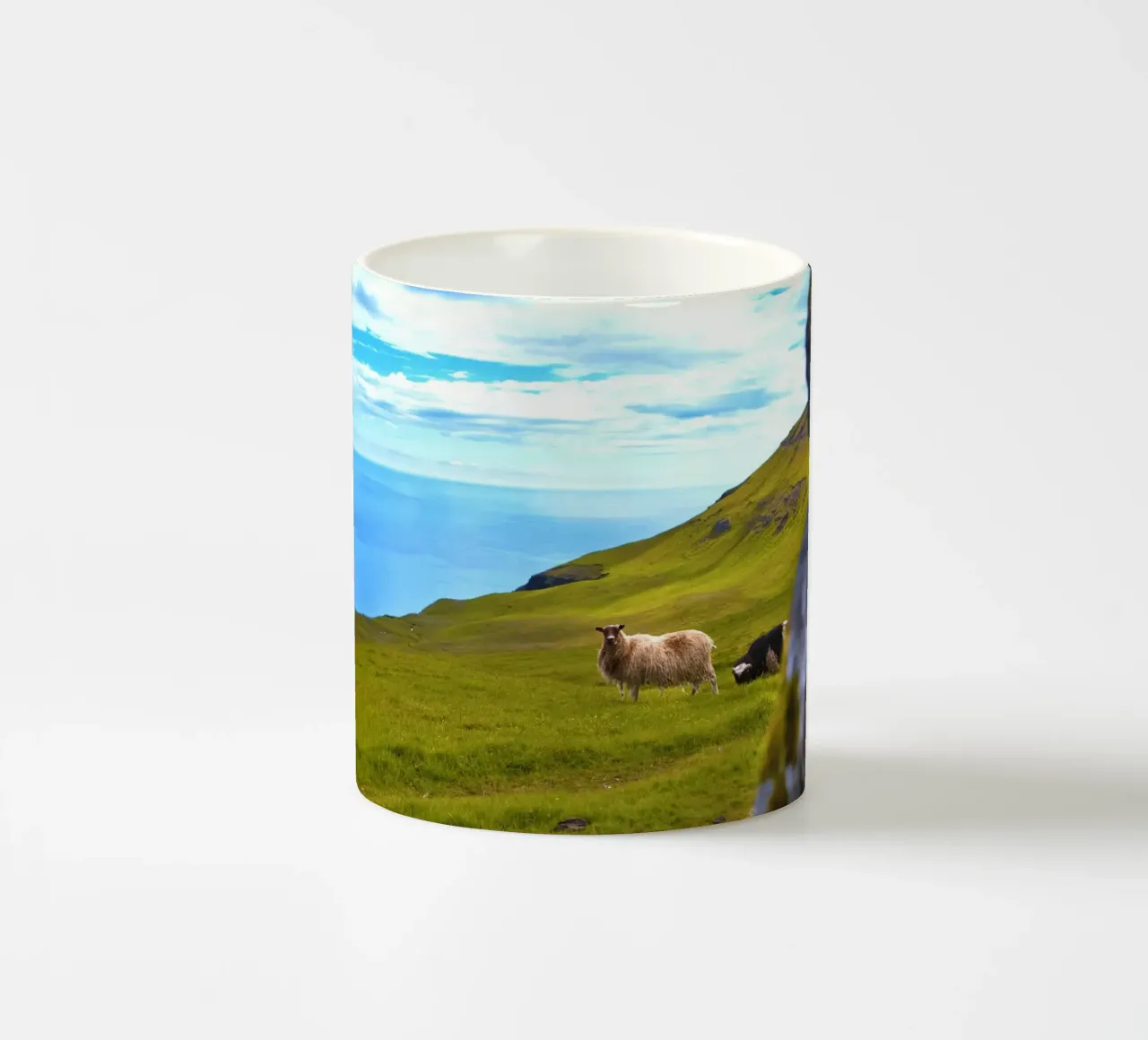 pecora oceano erba collina tazza in ceramica da animal story home