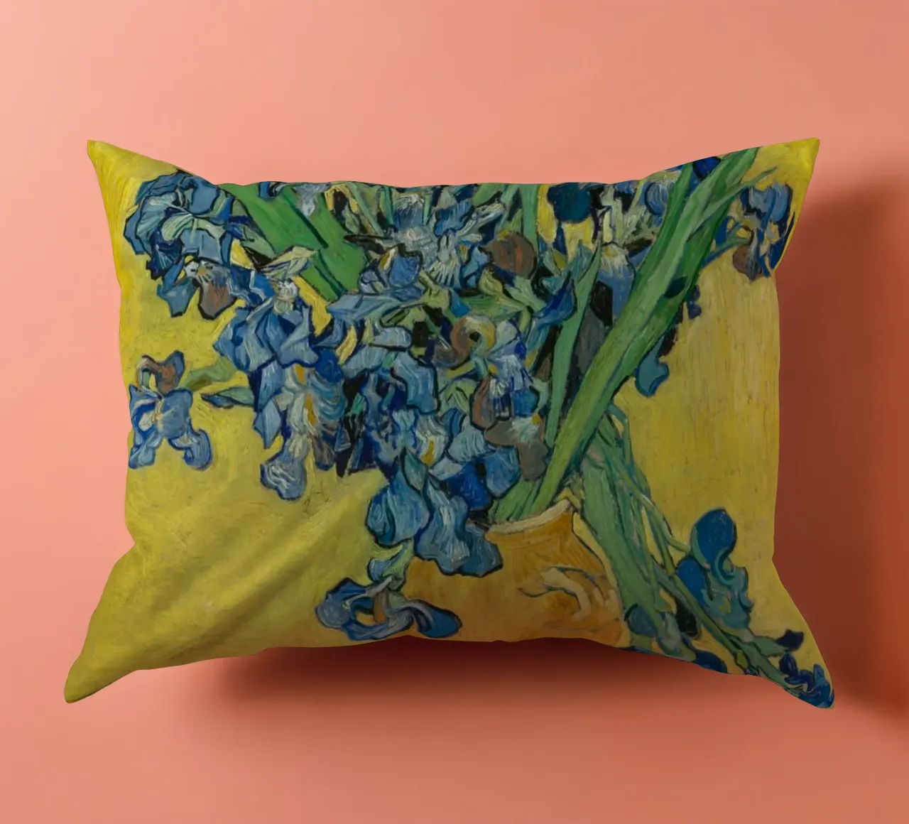 Vincent van Gogh Les Iris - Irises kussen van Sylviepaint