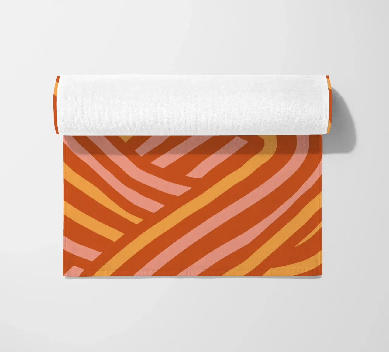 Strisce audaci color terracotta e giallo telo mare da Little Dean