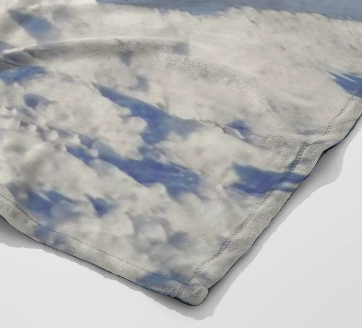 Arctic Fox fleecedeken van EyeEm Mobile GmbH