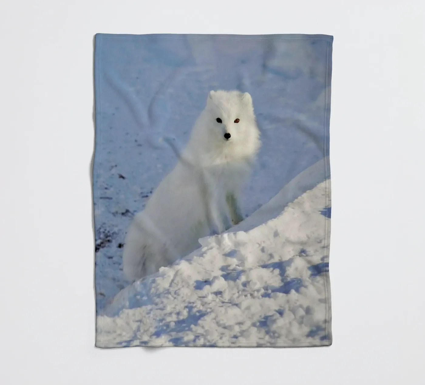 Arctic Fox fleecedeken van EyeEm Mobile GmbH