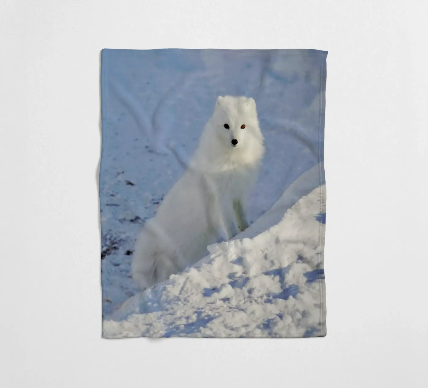 Arctic Fox fleecedeken van EyeEm Mobile GmbH