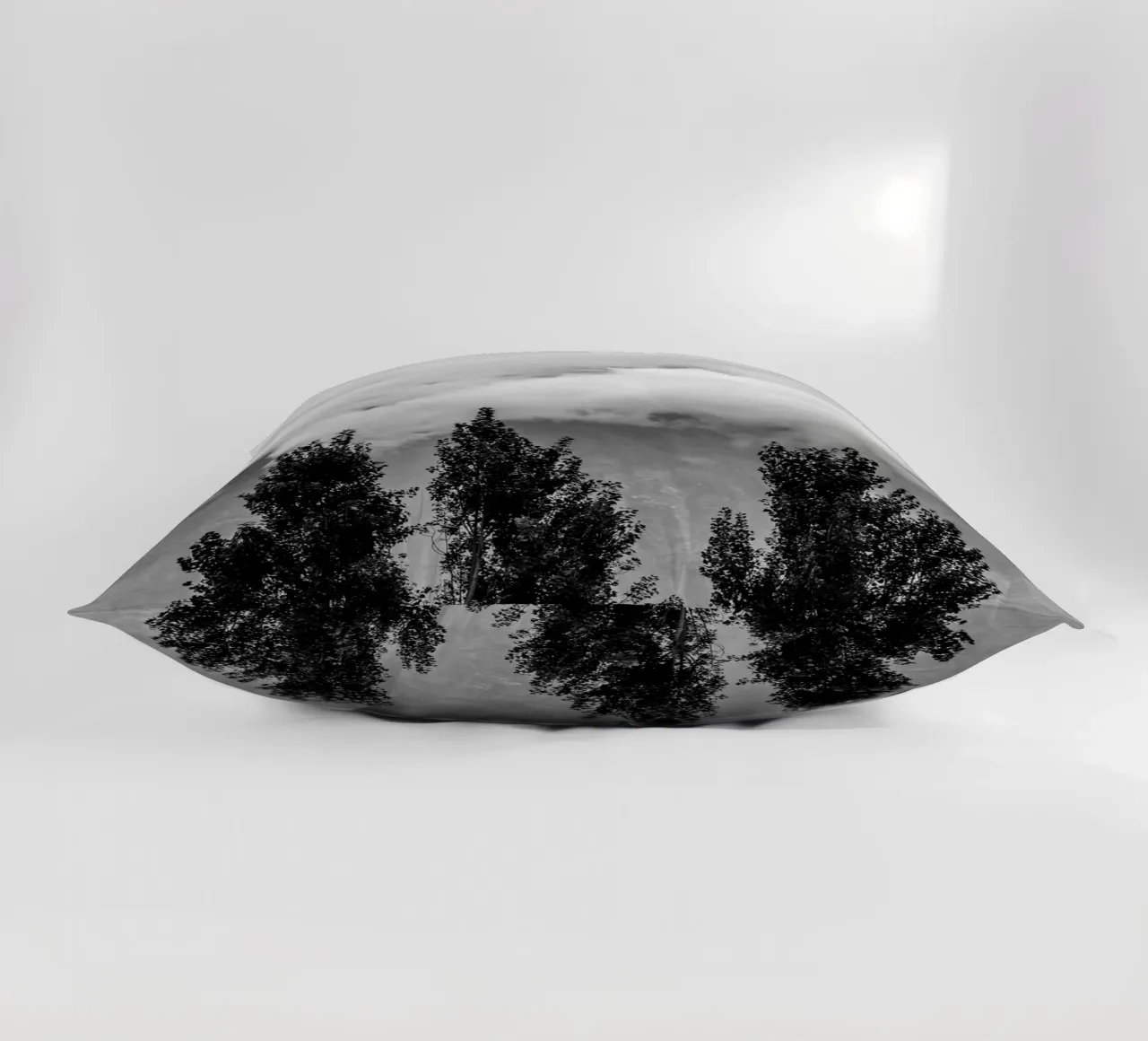 Three trees in cloudy mountains cuscino da photolovers