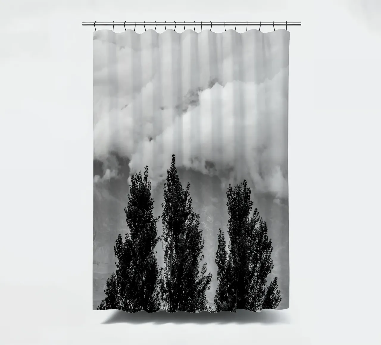 Three trees in cloudy mountains douchegordijn van photolovers