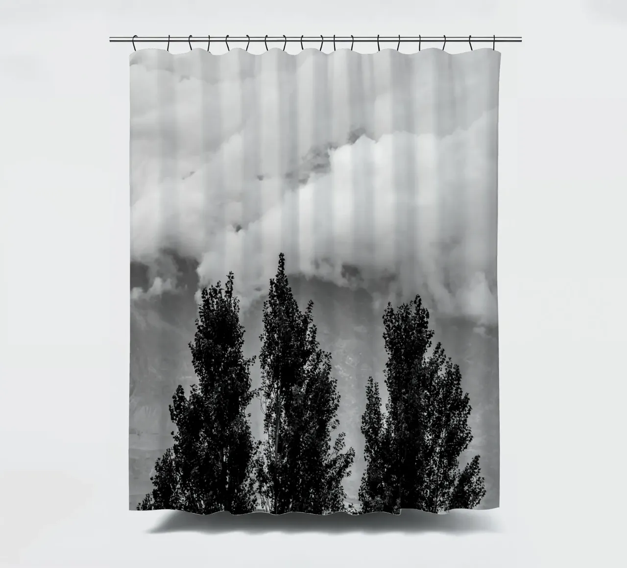 Three trees in cloudy mountains douchegordijn van photolovers