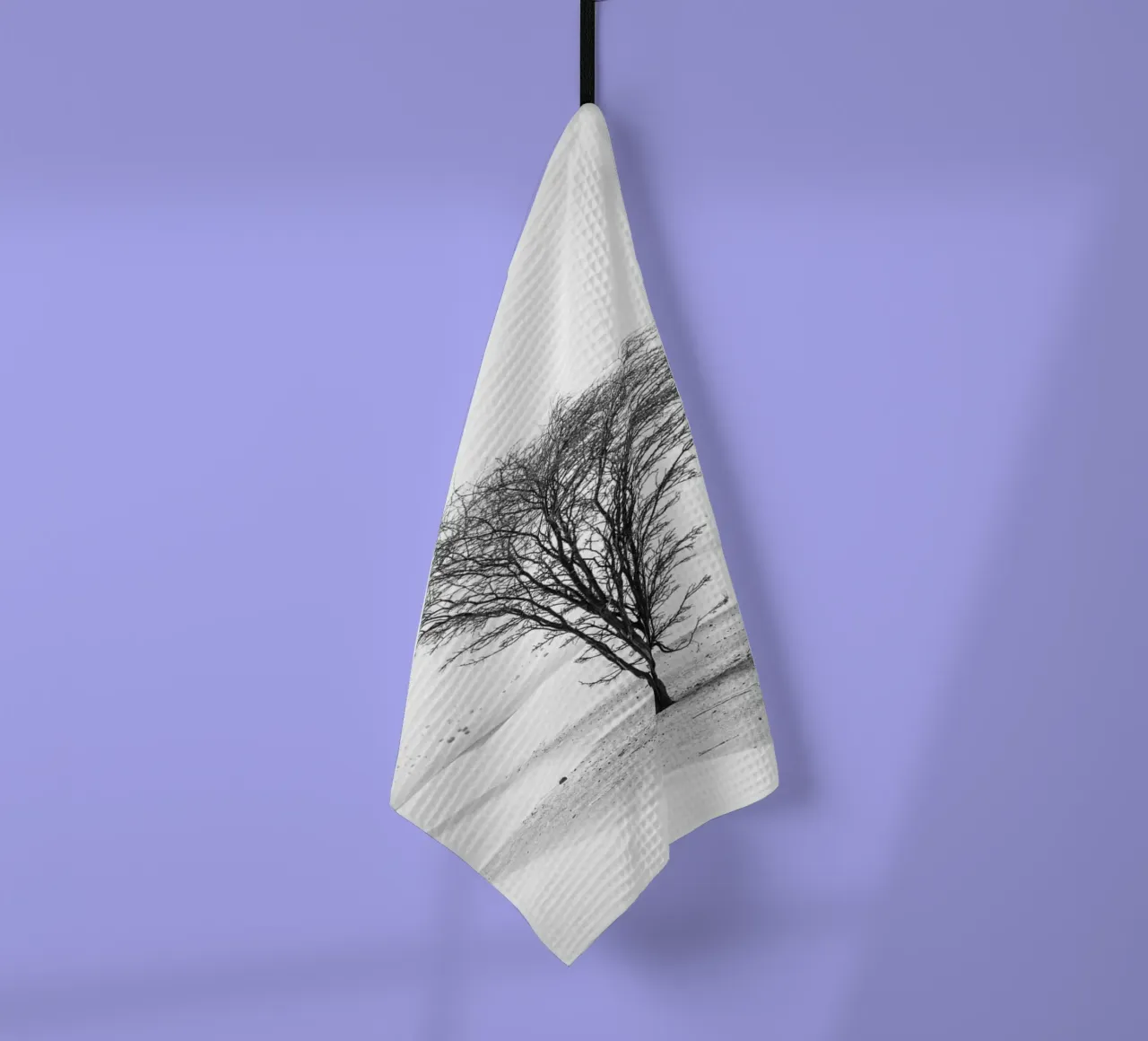 Lonely tree in the desert theedoek van photolovers