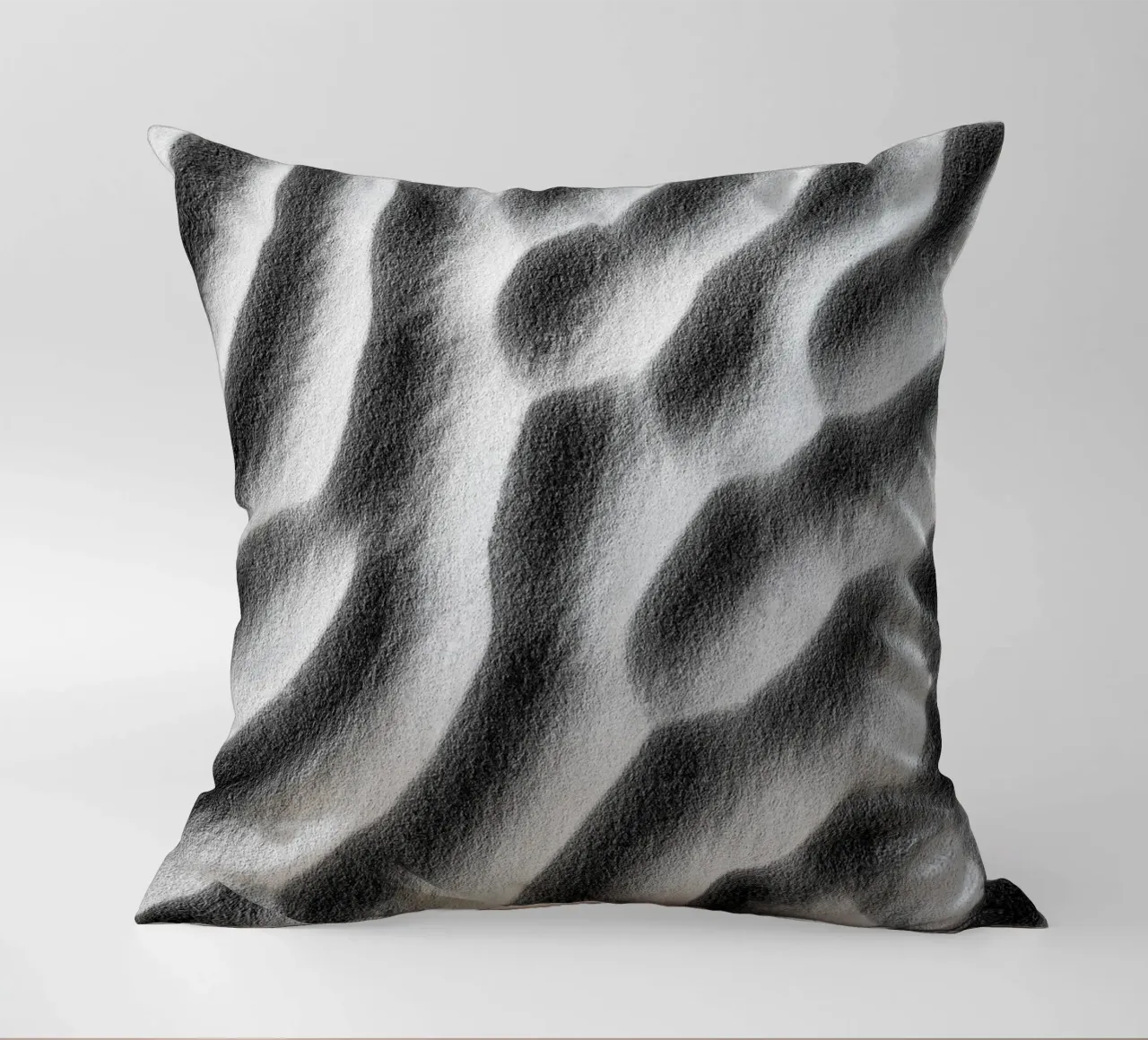 Abstract sand art in black and white cuscino da photolovers