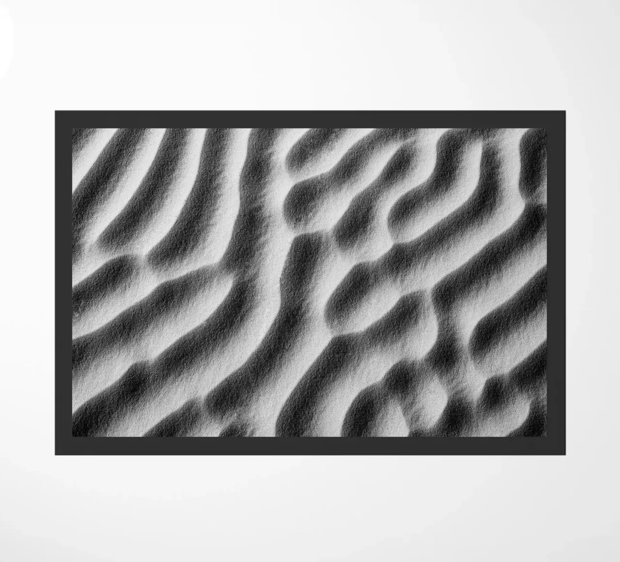 Abstract sand art in black and white zerbino da photolovers