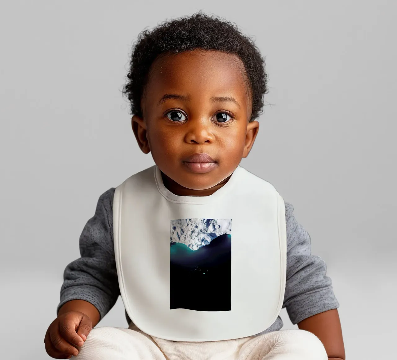 Gliding Through the Deep bavaglino da EyeEm Mobile GmbH