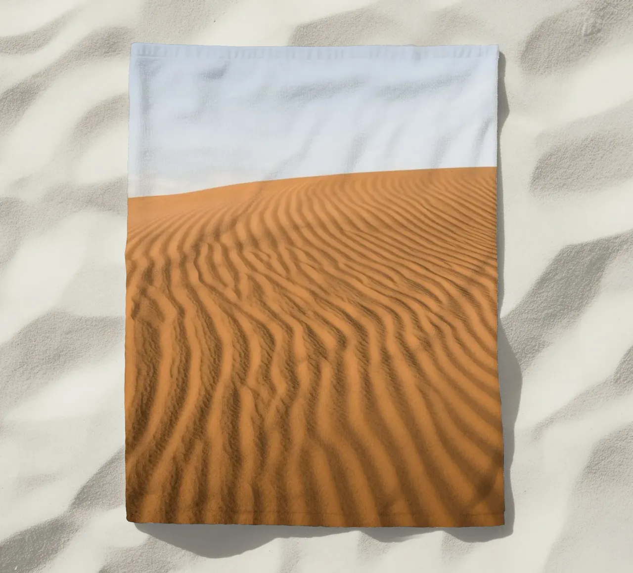 Sand dune in the Sahara desert telo mare da photolovers