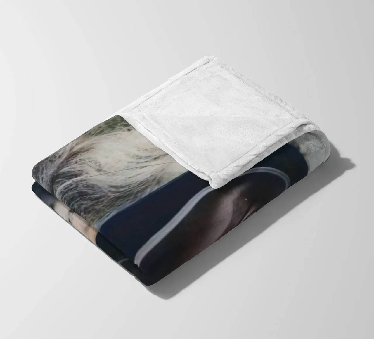 Scherzo Glow | Press Play Art Print Remix coperta in pile da Press Play Art Prints