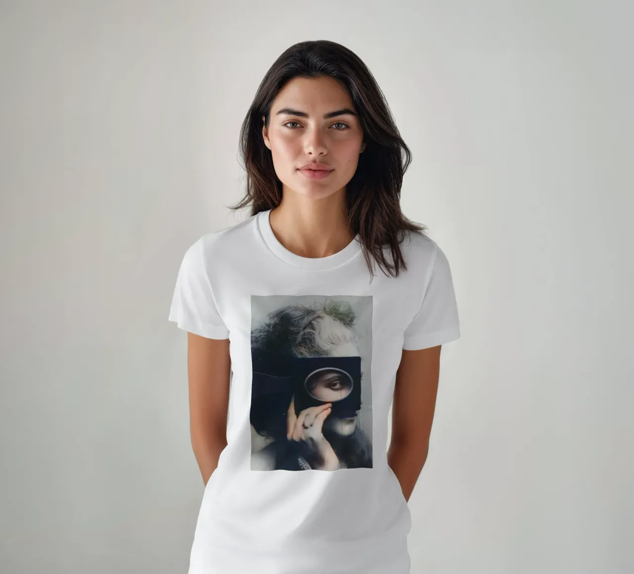 Scherzo Glow | Press Play Art Print Remix t-shirt da Press Play Art Prints