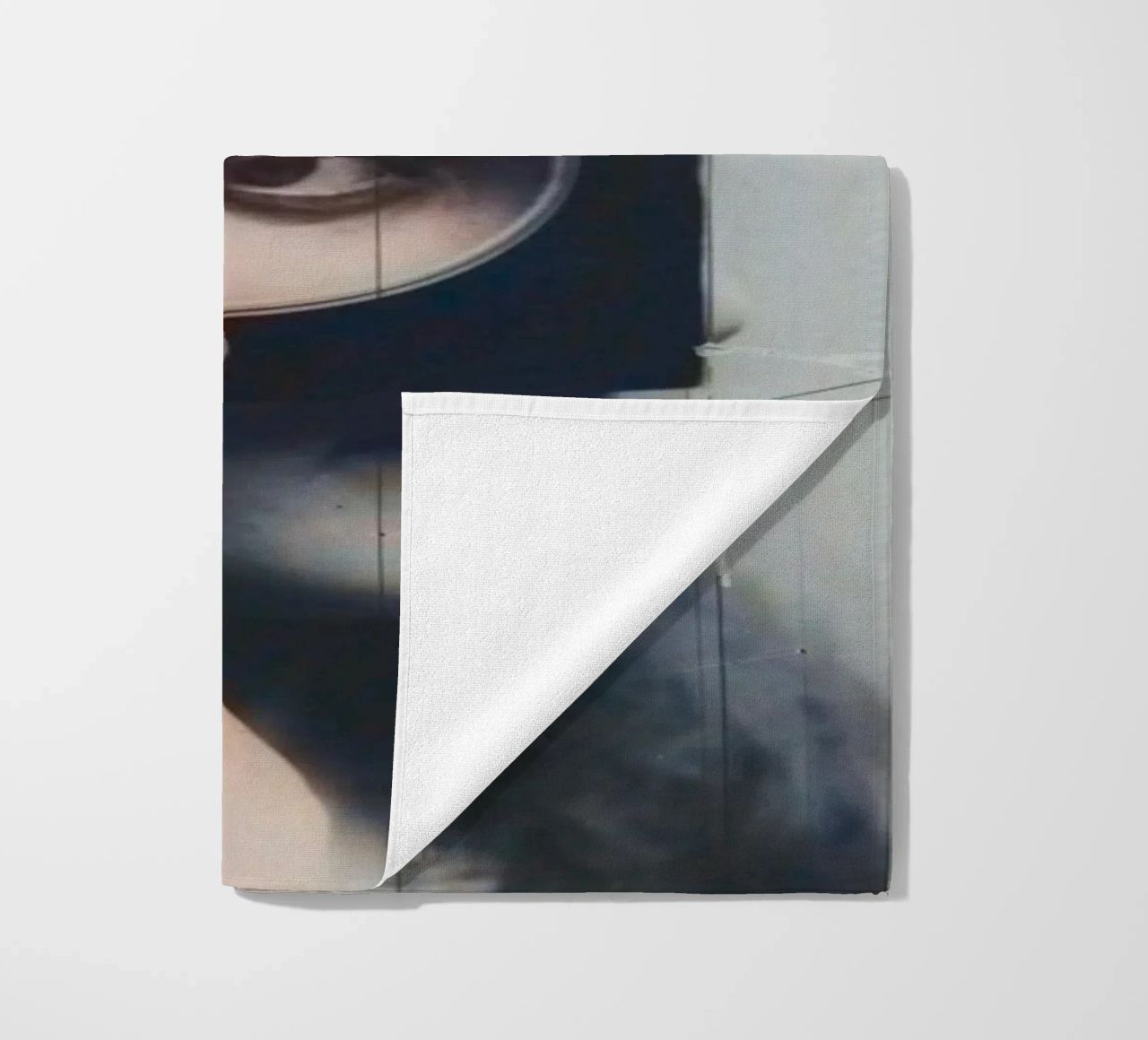 Scherzo Glow | Press Play Art Print Remix telo mare da Press Play Art Prints