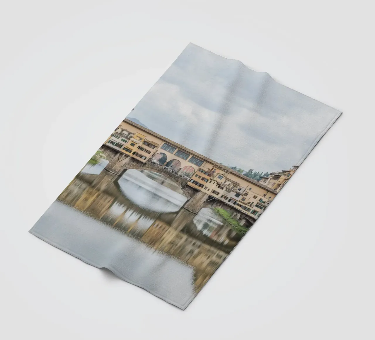 Ponte Vecchio in Florence coperta in pile da photolovers