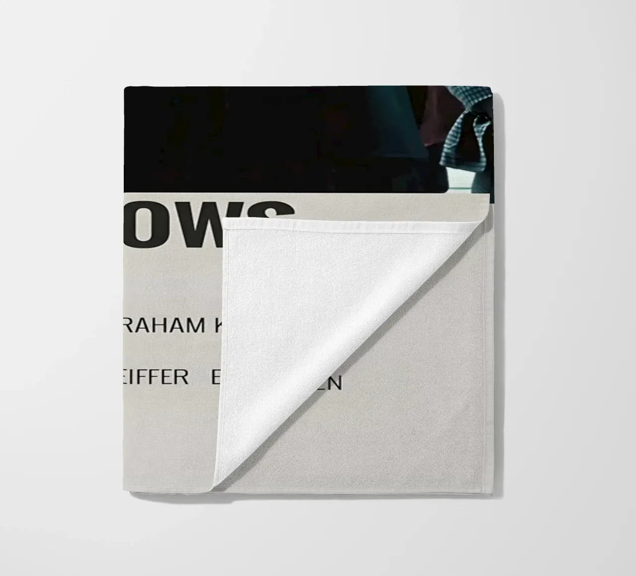 DARK SHADOWS 2012 telo mare da MVFminimalist