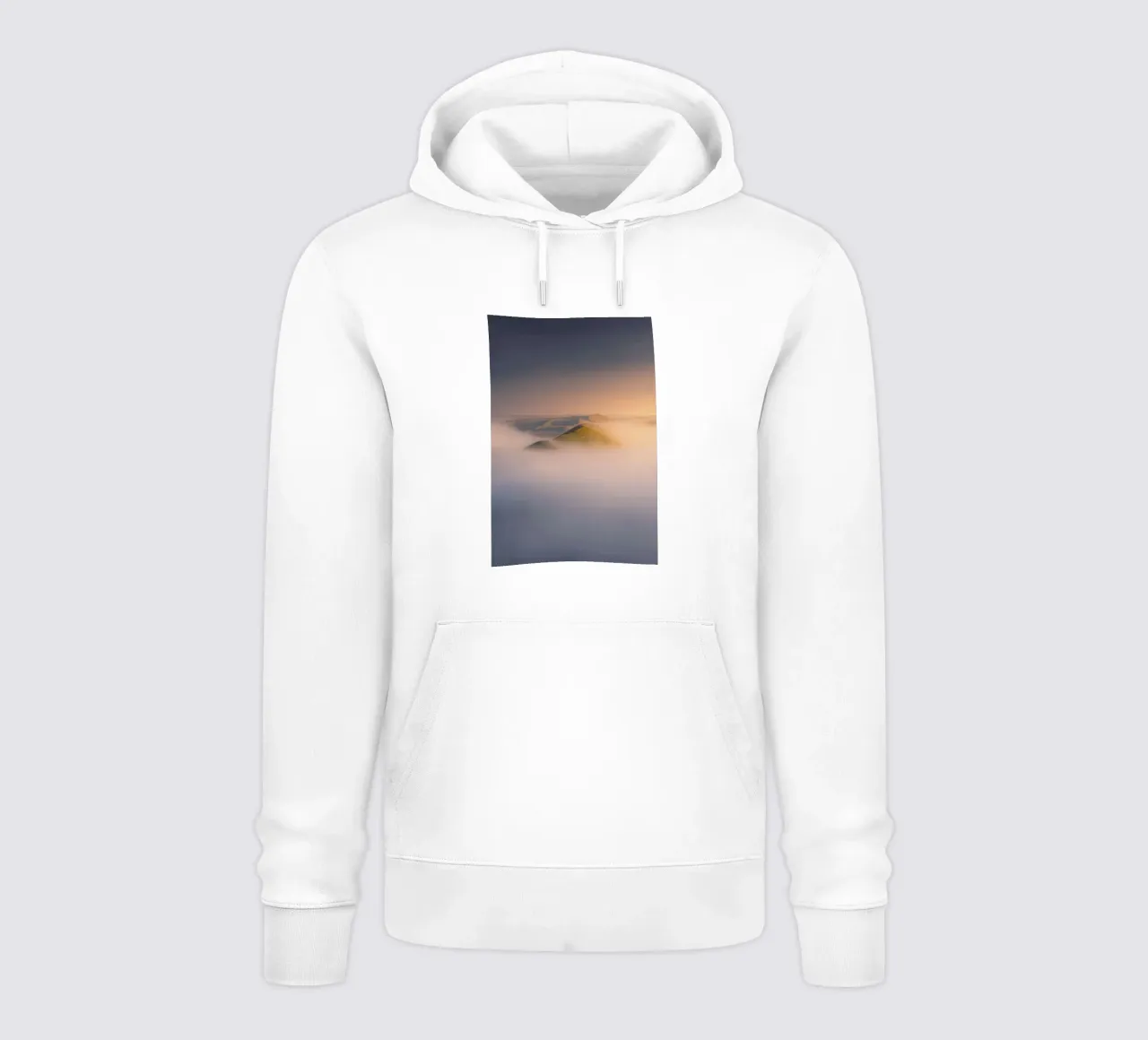 nebbia sulle colline felpa con cappuccio da Earthly Visions