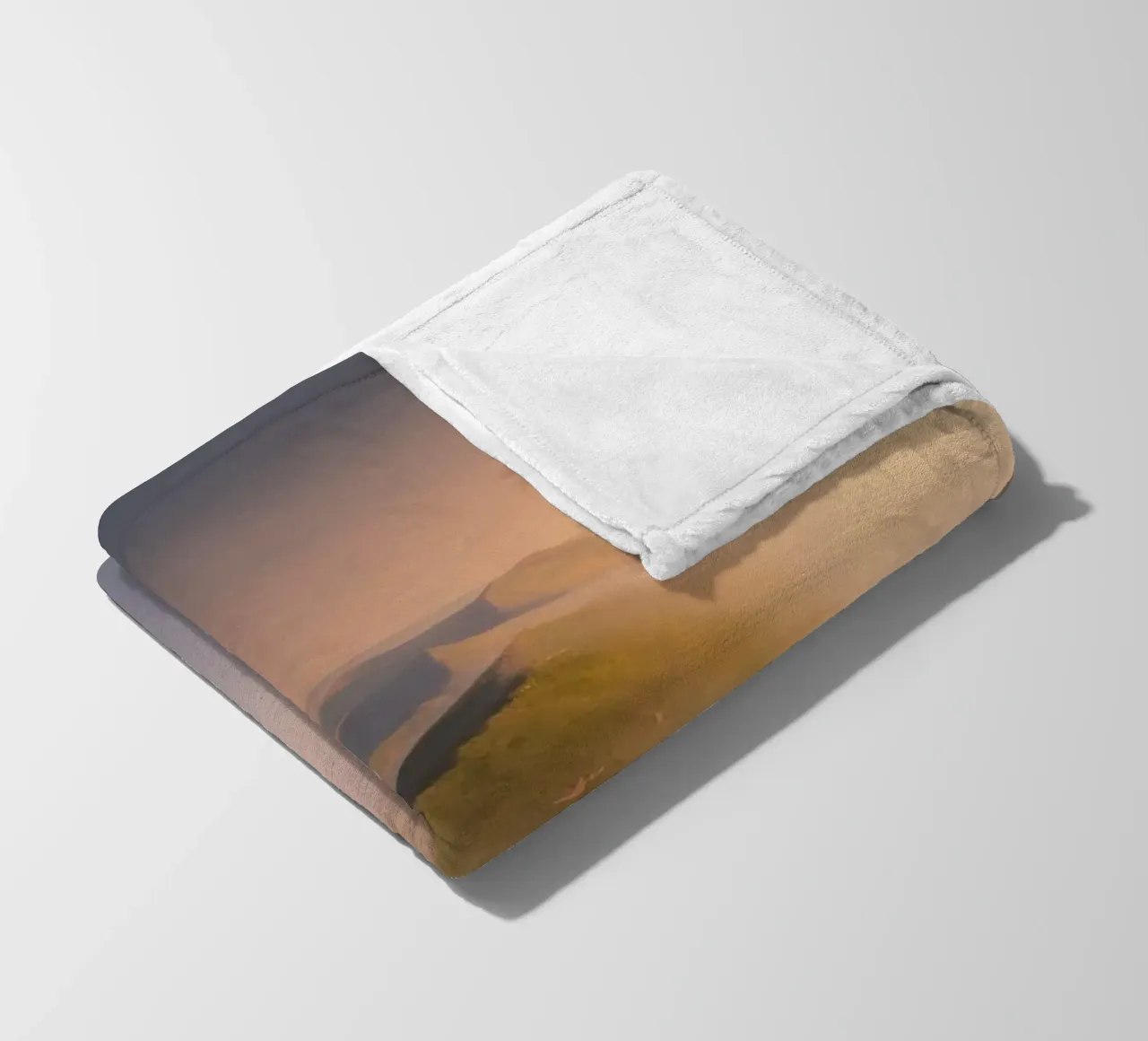 nebbia sulle colline coperta in pile da Earthly Visions