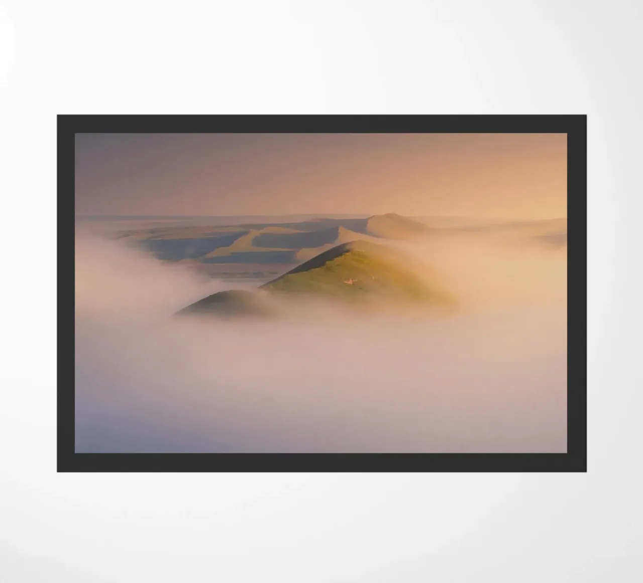nebbia sulle colline zerbino da Earthly Visions