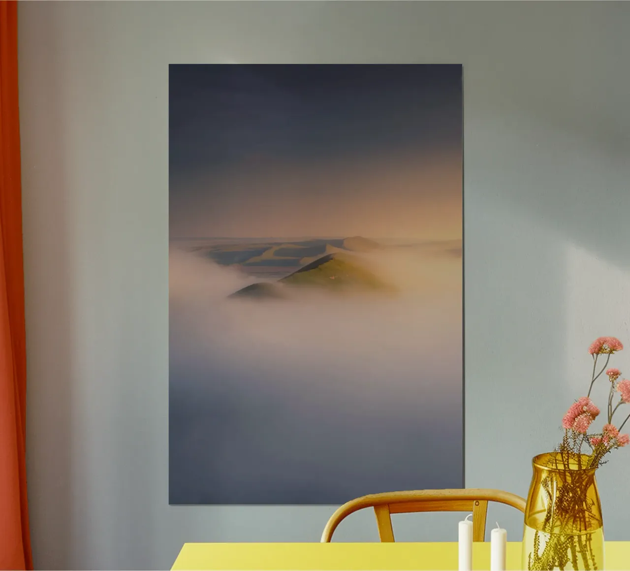 nebbia sulle colline poster con telaio in plastica da Earthly Visions