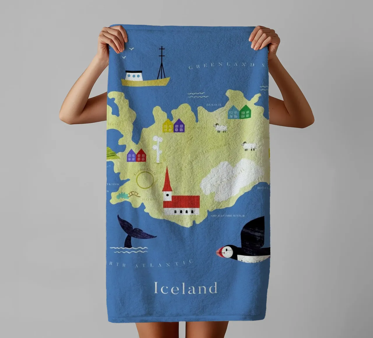 Map Of Iceland asciugamano da bagno da Henry Rivers
