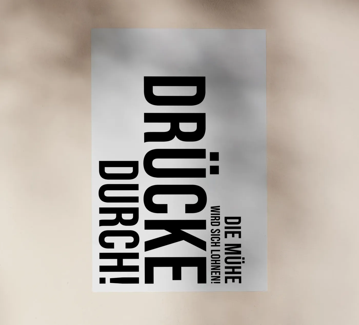 Premere attraverso pellicola backlit da YV TYPOGRAPHY