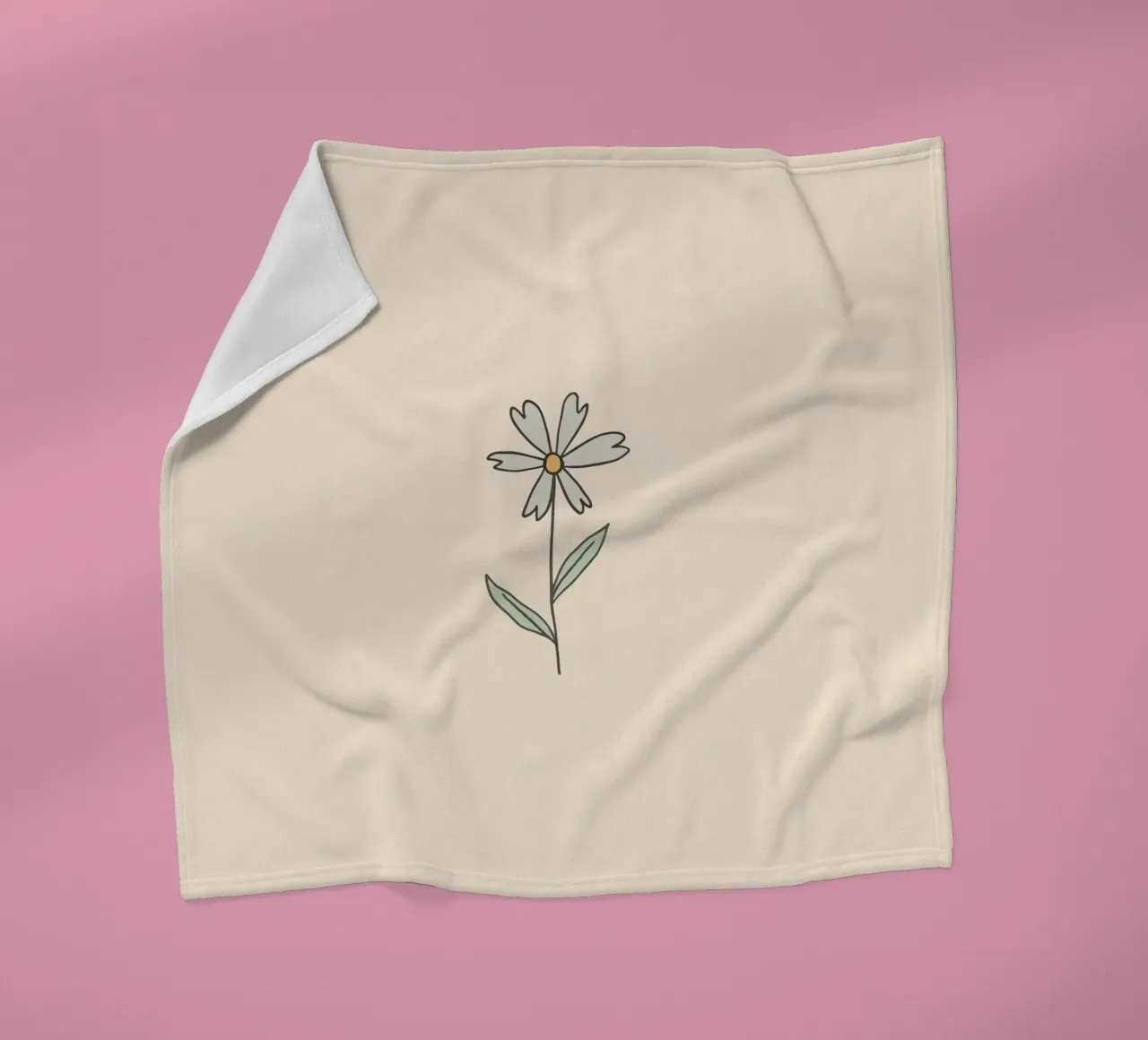 Illustrazione di un fiore delicato su uno sfondo pastello morbido coperta in pile da DesignDoodle